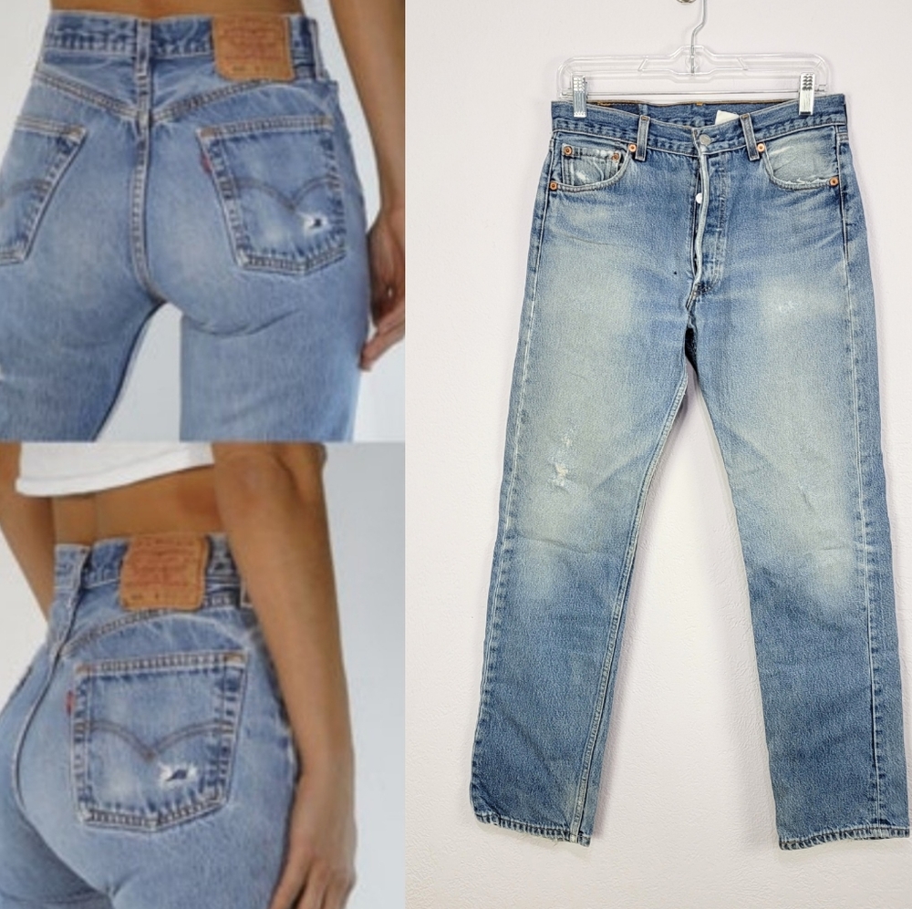 SOLD Levi's 501 High Rise Straight Leg Button Fly Distressed Jeans Size 8/30